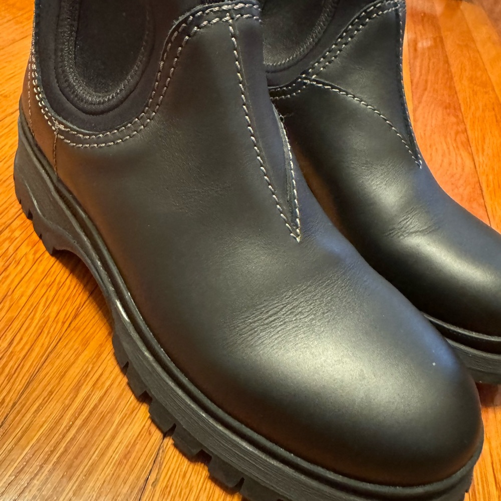 Prada Chelsea Boots - Black Leather - Size 9 - New - Picture 11 of 12